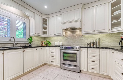 Pine Grove House | Ravine View Mansion