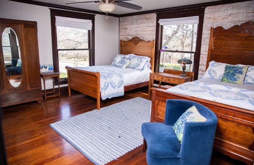McKinney Bed & Breakfast | Red Gate Inn