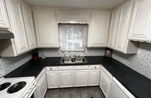Westworth Village House | Refined Home w/Game Room & Large Lounge
