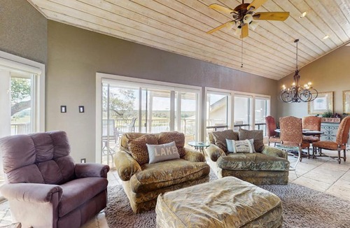Spicewood House | Refined Panoramic Paradise on Lake Travis with Boat Launch and Tesla Charger