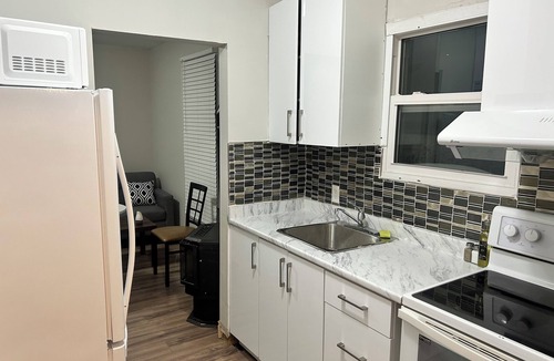 Port Elgin Cottage | Relaxing Huron Hideaway