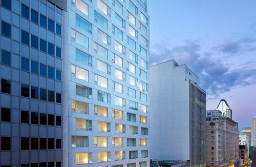 Downtown Montreal Hotel | Residence Inn by Marriott Montréal Downtown