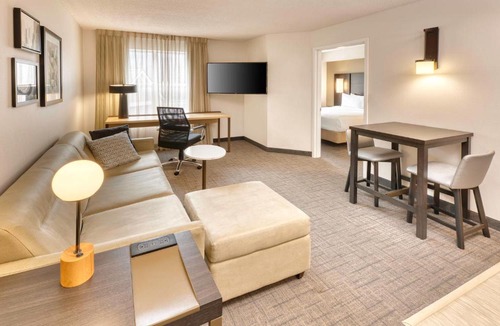 Whitby Hotel | Residence Inn by Marriott Whitby