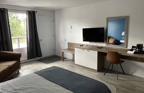 Metabetchouan Hotel | Restaurant-Motel le Rond-Point