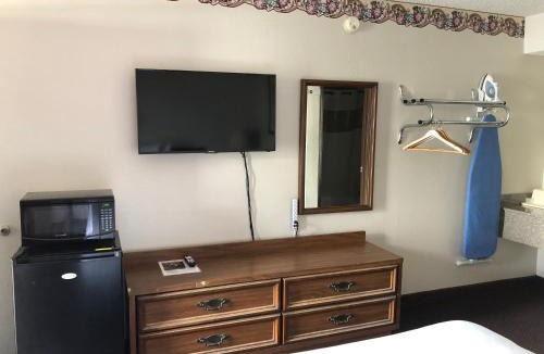 Seminole Hotel | Rexdale Inn