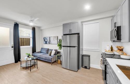 Junius Heights Apartment | RG Dallas E1