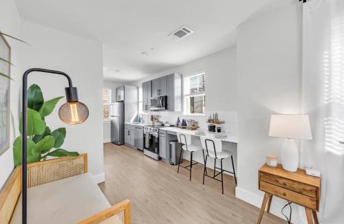 Junius Heights Apartment | RG Dallas E2