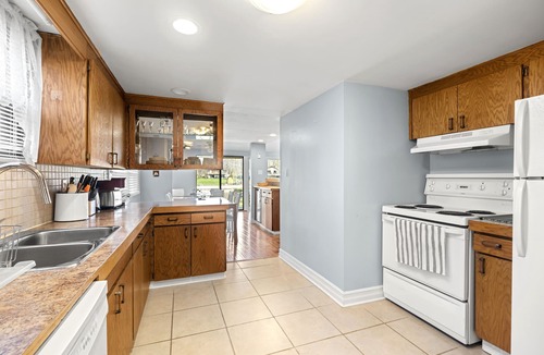 Wasaga Beach Cottage | River Access Cottage Mins to Beach