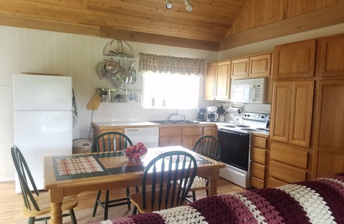 Sterling House | Riverfront Keaira Cabins in Kenai