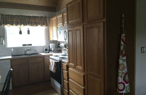 Sterling House | Riverfront Keaira Cabins in Kenai