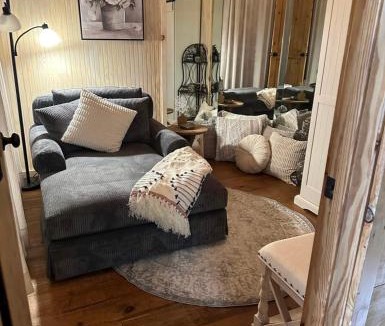 Eureka Springs Apartment | Riverview Oasis