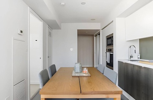 CityPlace Apartment | Rivetstays - The Parade