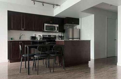 CityPlace Hotel | RivetStays | The Parade Exclusive Suite – 1 Bedroom Condo