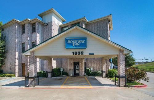 Carrollton Hotel | Rodeway Inn Carrollton I-35E