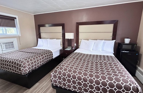 Balderson Hotel | Roger's Motel