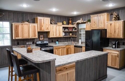 Brandon House | Room #1, sleeps 3 located just 20 mins from the heart of downtown Waxahachie.