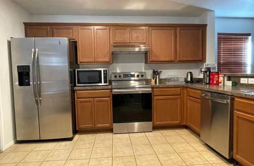 West Dallas House | Room Downtown Dallas
