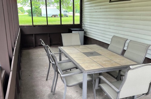 Prairie Du Chien House | Rustic 3Bed 2Bath Home near Downtown PDC