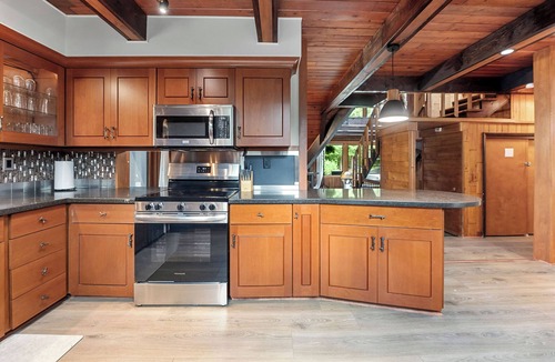 LaFayette Ski Chalet | Rustic A Frame Cabin. Nature retreat on 4 acres! 15 minutes from 3 waterfalls