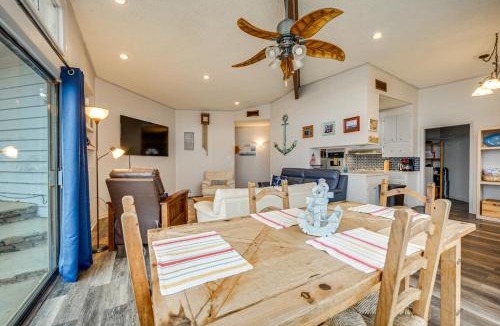 Tow House | Rustic Lake Buchanan Hideaway w/Game Room & Grill