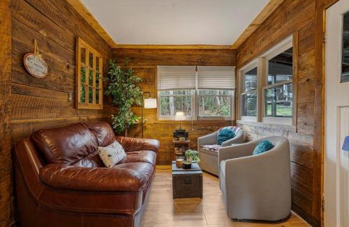 Lake St. Peter House | Rustic Waterfront Cabin with BBQ, Fire Pit and Views