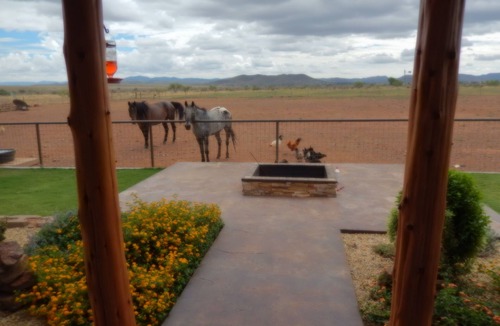Marfa House | Rustic Western Experience With Hot Tub For Stargazing - No Extra Fees