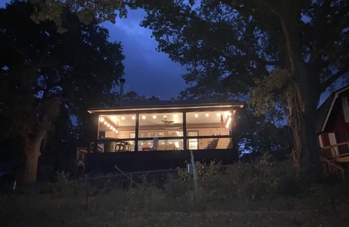 Jasper House | Sam Rayburn Lake Waterfront: 3 BR, 2 Bath, Sandy Beach, Swim, Fish, Hike, & WiFi