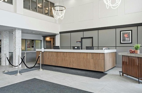 North Industrial Hotel | Sandman Hotel Saskatoon