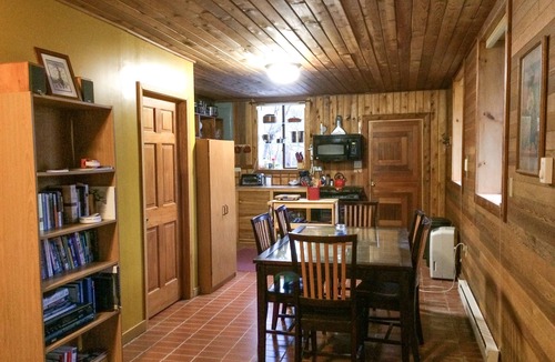 Douglas Apartment | Sandy Beach Retreat - stay just steps from Juneau's best beach and trails!