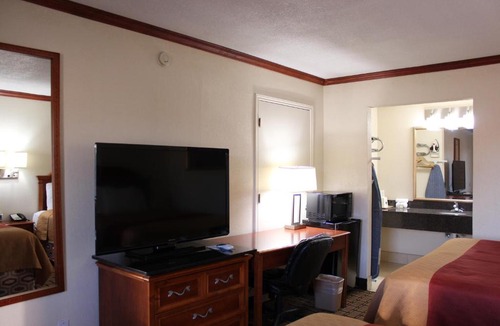 Sanger Hotel | Sanger Inn, Sanger TX
