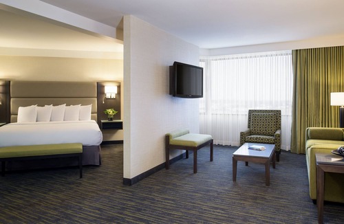 North Industrial Hotel | Saskatoon Inn