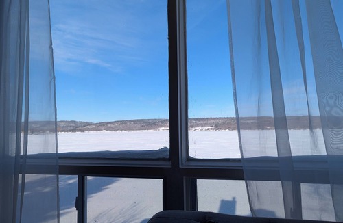 Champlain House | Scenic River Waterfront Cottage - Panoramic Views