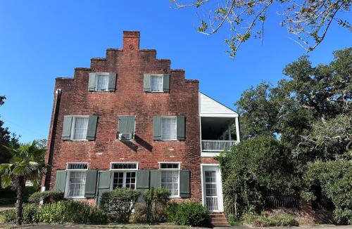 Washington House | Schmit Hotel