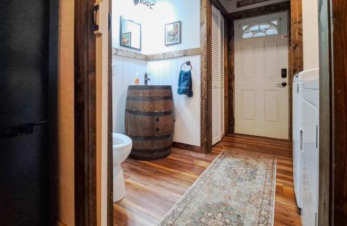 Omaha House | Secluded Ozark Hideaway: 13 Mi to Table Rock Lake