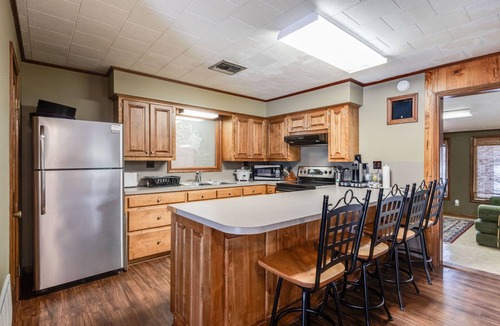 Opelousas House | Secluded, Private Lake; Games, Fish, Kayak, Relax