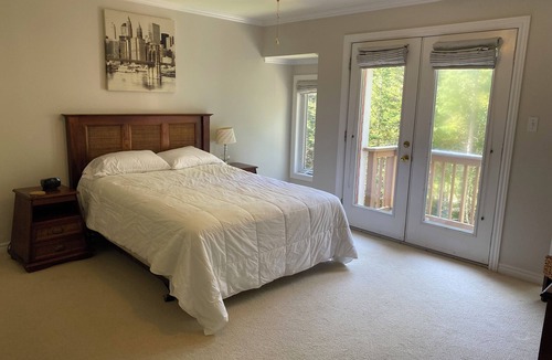 Humber Valley Ski Chalet | Secluded Vacation Chalet - Humber Valley Resort