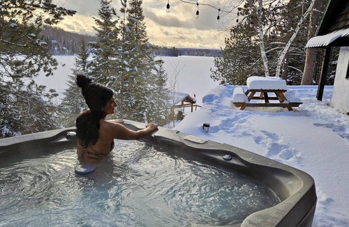 Lake St. Peter Cottage | Serendipity Lodge - 200ft clear waterfront swimming! Zip Line, Hot Tub, Sauna!