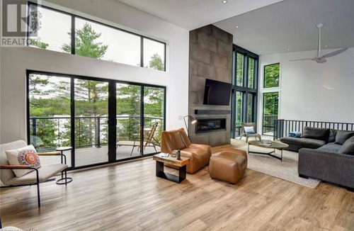 North Kawartha House | Serene 6-Bedroom Retreat in Tory Hill with Lake Views