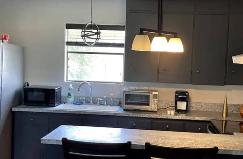 Lockhart Cabin | Serene and Spacious Ranch in the BBQ Capital