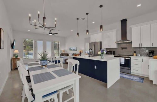 Spring Branch House | Serene Getaway Nestled in the Tx Hill Country!