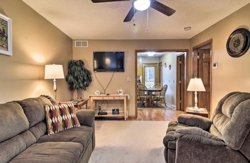 Orchard Park Apartment | Serene Orchard Park Apartment: Large Yard & Patio!