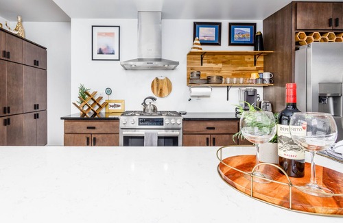 South Addition House | Serene waterfront townhouse with balcony, stunning views, dogs OK, fireplace