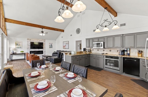 Carolyn Estates House | Serenity at Indian Harbor Lakeview Home with Gated Neighborhood Pier