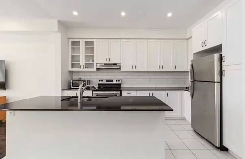 Norval House | Serenity Home in Brampton