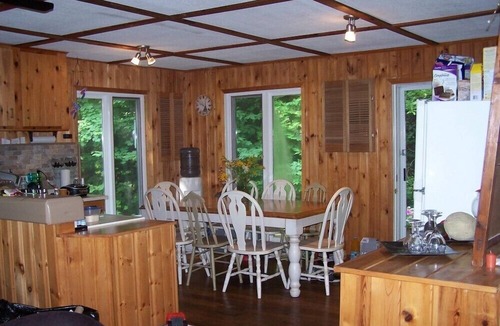 Dysart et al Cottage | Serenity On Straggle Lake - Harcourt, Ontario
