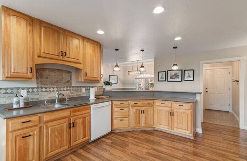 Fishhook Apartment | Set & Drift | Hatcher Pass, Pets Allowed, Peaceful