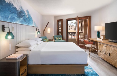 Wailua Hotel | Sheraton Kauai Coconut Beach Resort