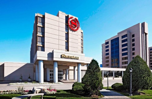 Unionville Hotel | Sheraton Parkway Toronto North Hotel & Suites