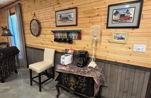Negreet Cabin | SIMPLY BLESSED ON LANAN BAY