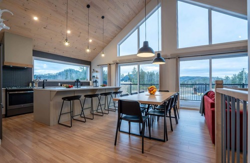 Saint Come Ski Chalet | Ski, Spa & Adventures in Saint-Come | Nuit Étoilée